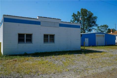 356 E Maryland Avenue Sebring OH 44672