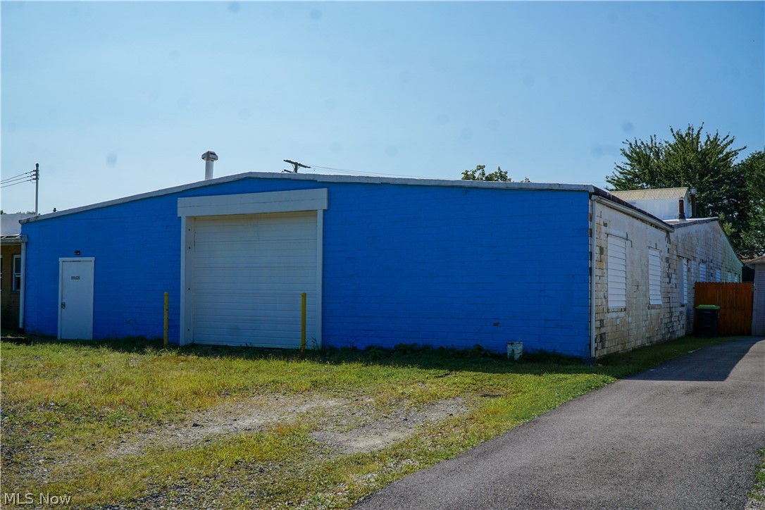 356 E Maryland Avenue Sebring OH 44672