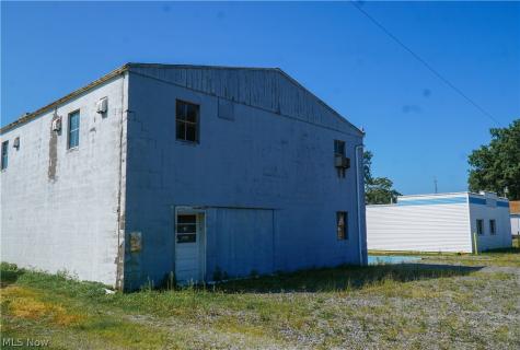 356 E Maryland Avenue Sebring OH 44672