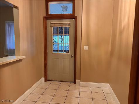 44993 Crestview Road Columbiana OH 44408