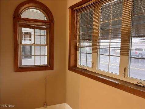 44993 Crestview Road Columbiana OH 44408