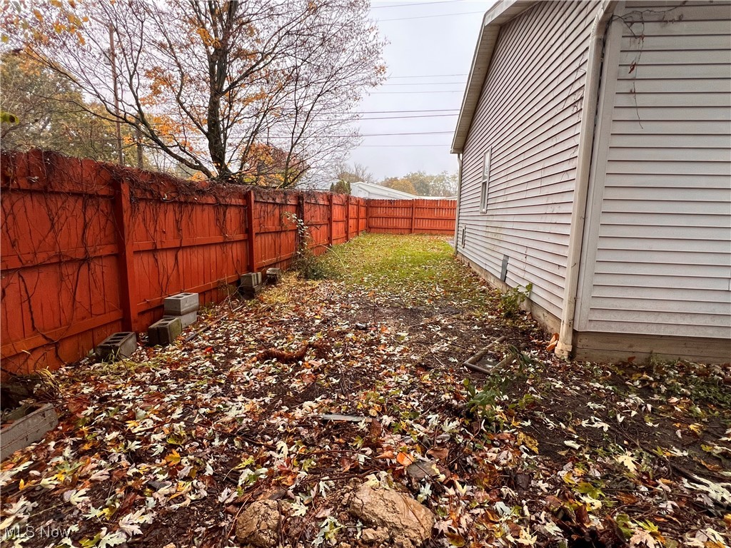 44993 Crestview Road Columbiana OH 44408