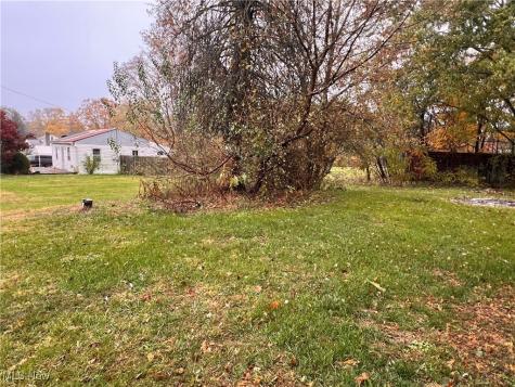 44993 Crestview Road Columbiana OH 44408