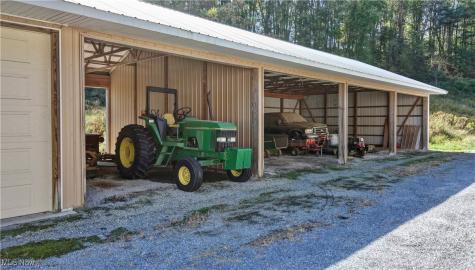 Malibu Road NE Minerva OH 44657