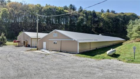 Malibu Road NE Minerva OH 44657