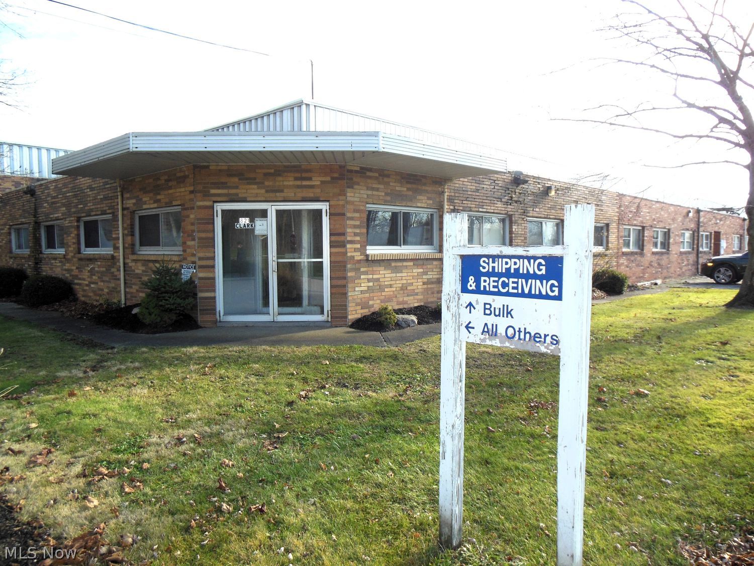 821 Clark Street Conneaut OH 44030