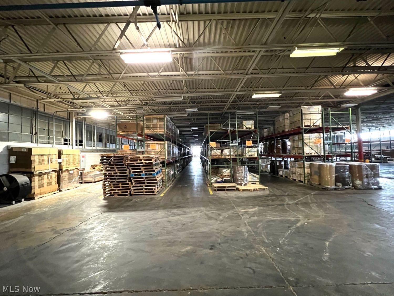 821 Clark Street Conneaut OH 44030