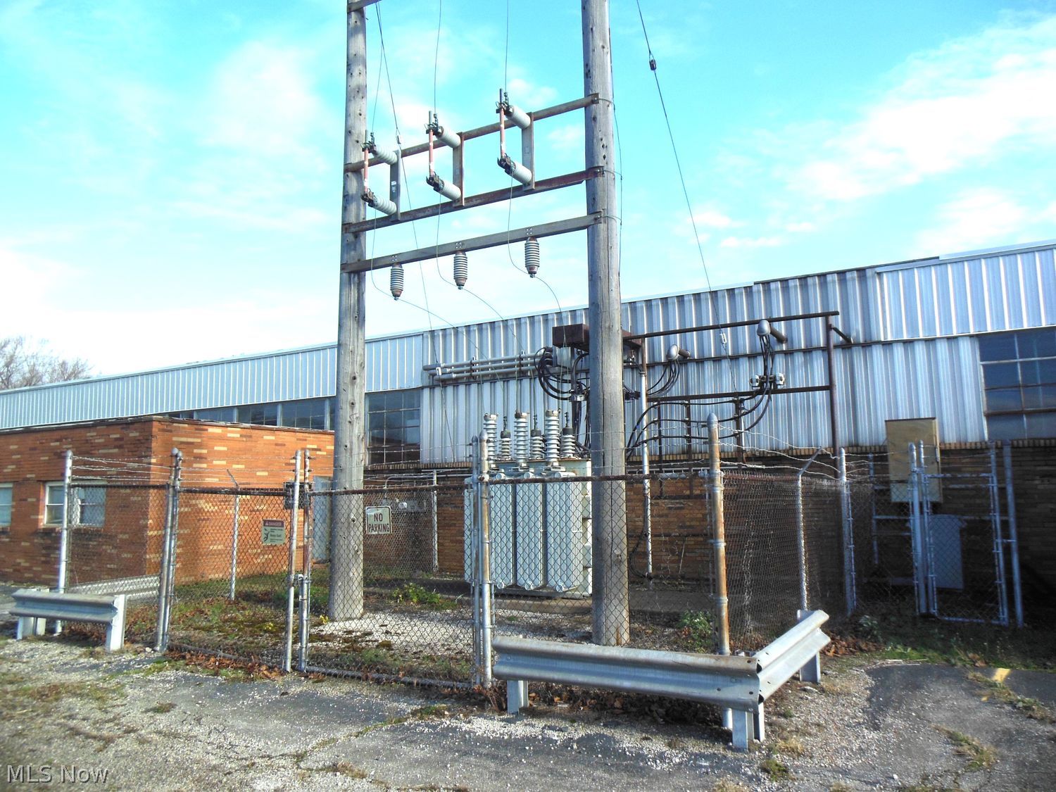 821 Clark Street Conneaut OH 44030