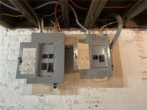 4309 Clinton Avenue Cleveland OH 44113