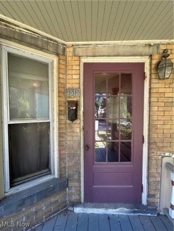 4309 Clinton Avenue Cleveland OH 44113