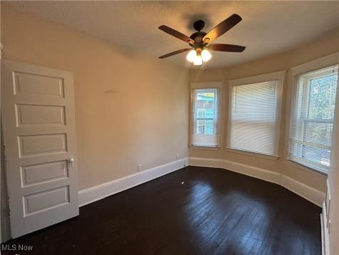 4309 Clinton Avenue Cleveland OH 44113