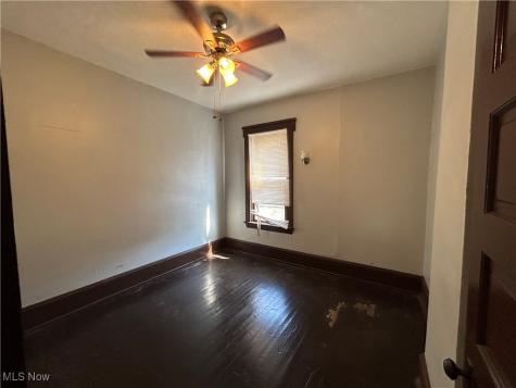 4309 Clinton Avenue Cleveland OH 44113