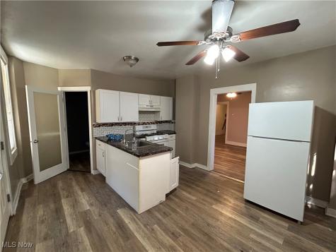 4407 Clinton Avenue Cleveland OH 44113