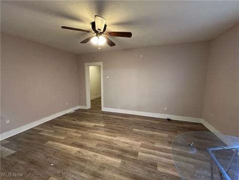 4407 Clinton Avenue Cleveland OH 44113