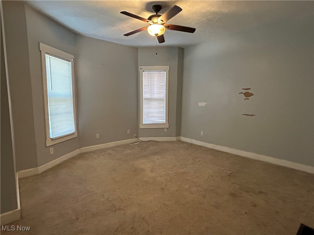 4407 Clinton Avenue Cleveland OH 44113