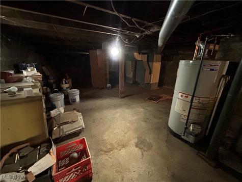 4407 Clinton Avenue Cleveland OH 44113