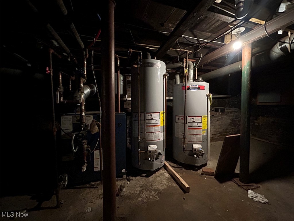 4407 Clinton Avenue Cleveland OH 44113