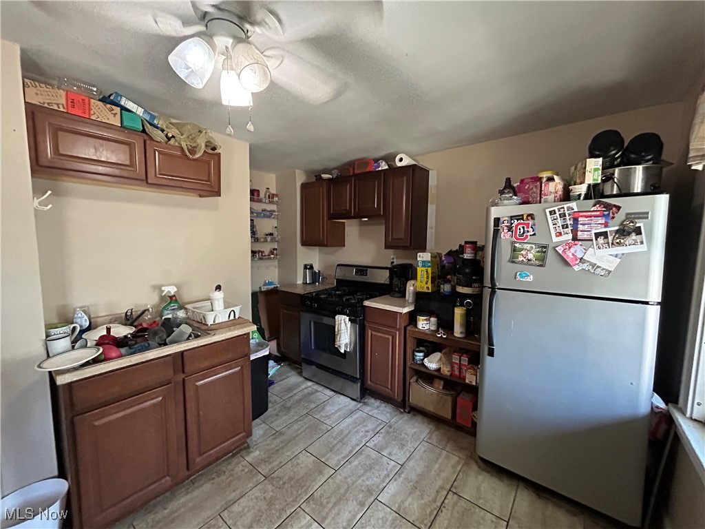 4407 Clinton Avenue Cleveland OH 44113