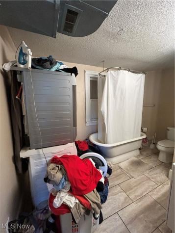 4407 Clinton Avenue Cleveland OH 44113