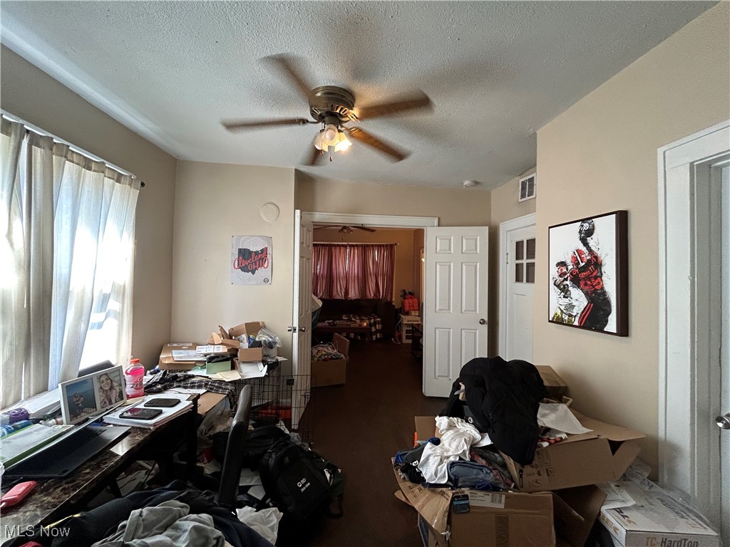 4407 Clinton Avenue Cleveland OH 44113