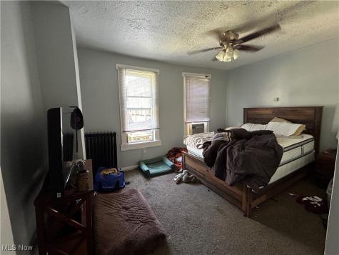 4407 Clinton Avenue Cleveland OH 44113