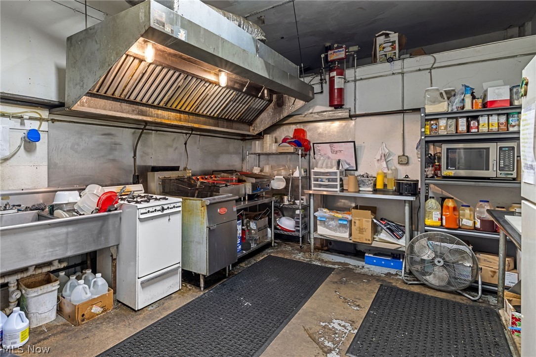 1120 Pennsylvania Avenue East Liverpool OH 43920