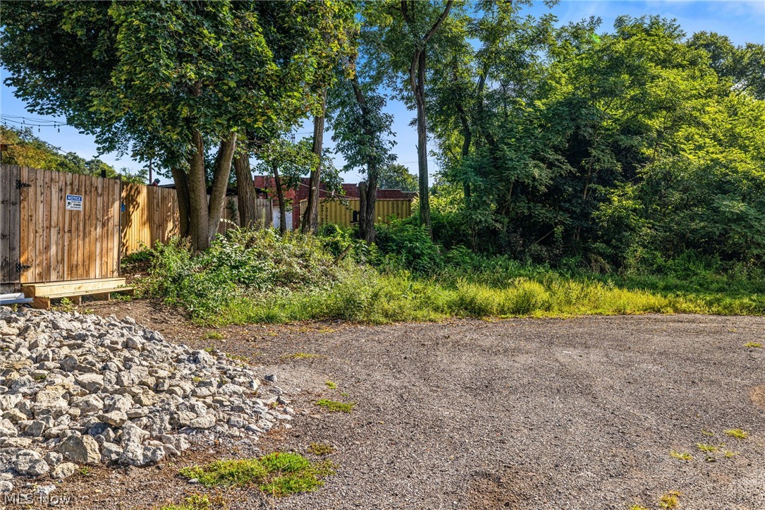 1120 Pennsylvania Avenue East Liverpool OH 43920