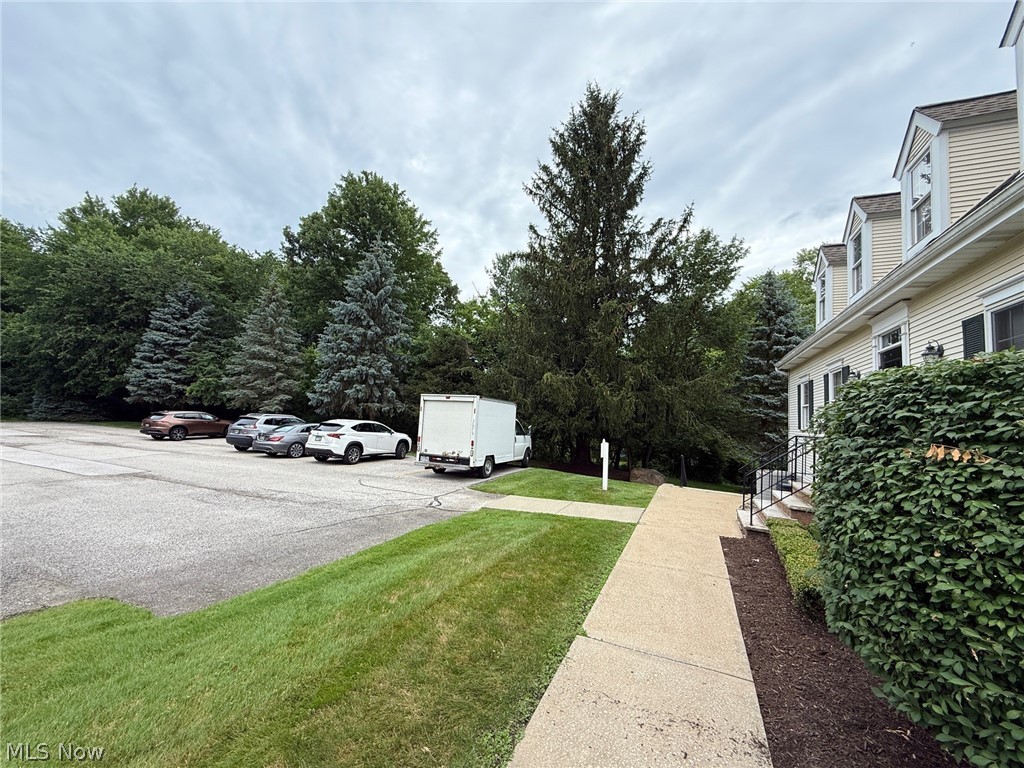 255 Park Place Chagrin Falls OH 44022