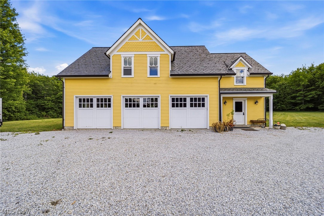 3126 Mennonite Road Mantua OH 44255