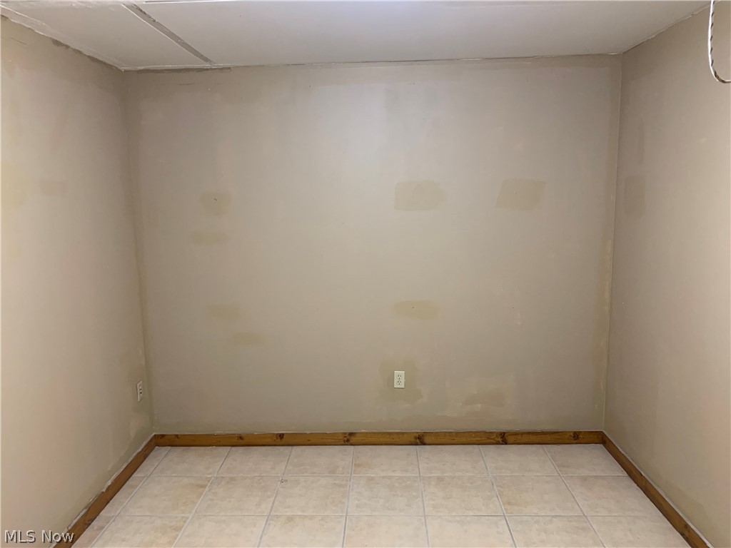 4050 E 116th Street Cleveland OH 44105