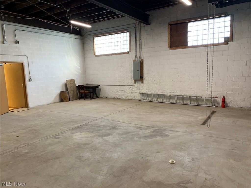 4050 E 116th Street Cleveland OH 44105