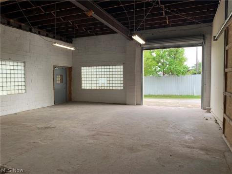 4050 E 116th Street Cleveland OH 44105
