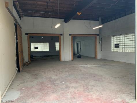 4050 E 116th Street Cleveland OH 44105