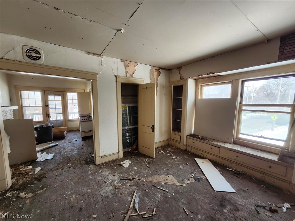 12808 Shaw Avenue Cleveland OH 44108