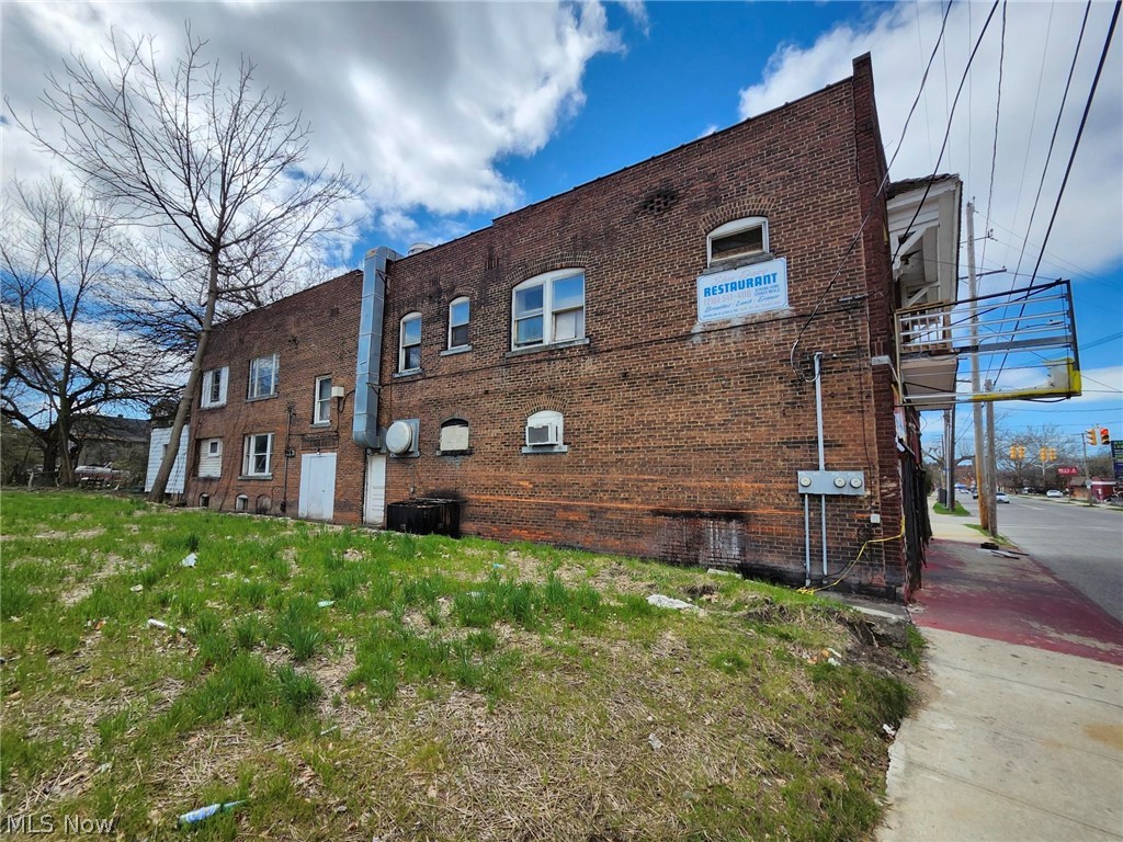 12808 Shaw Avenue Cleveland OH 44108