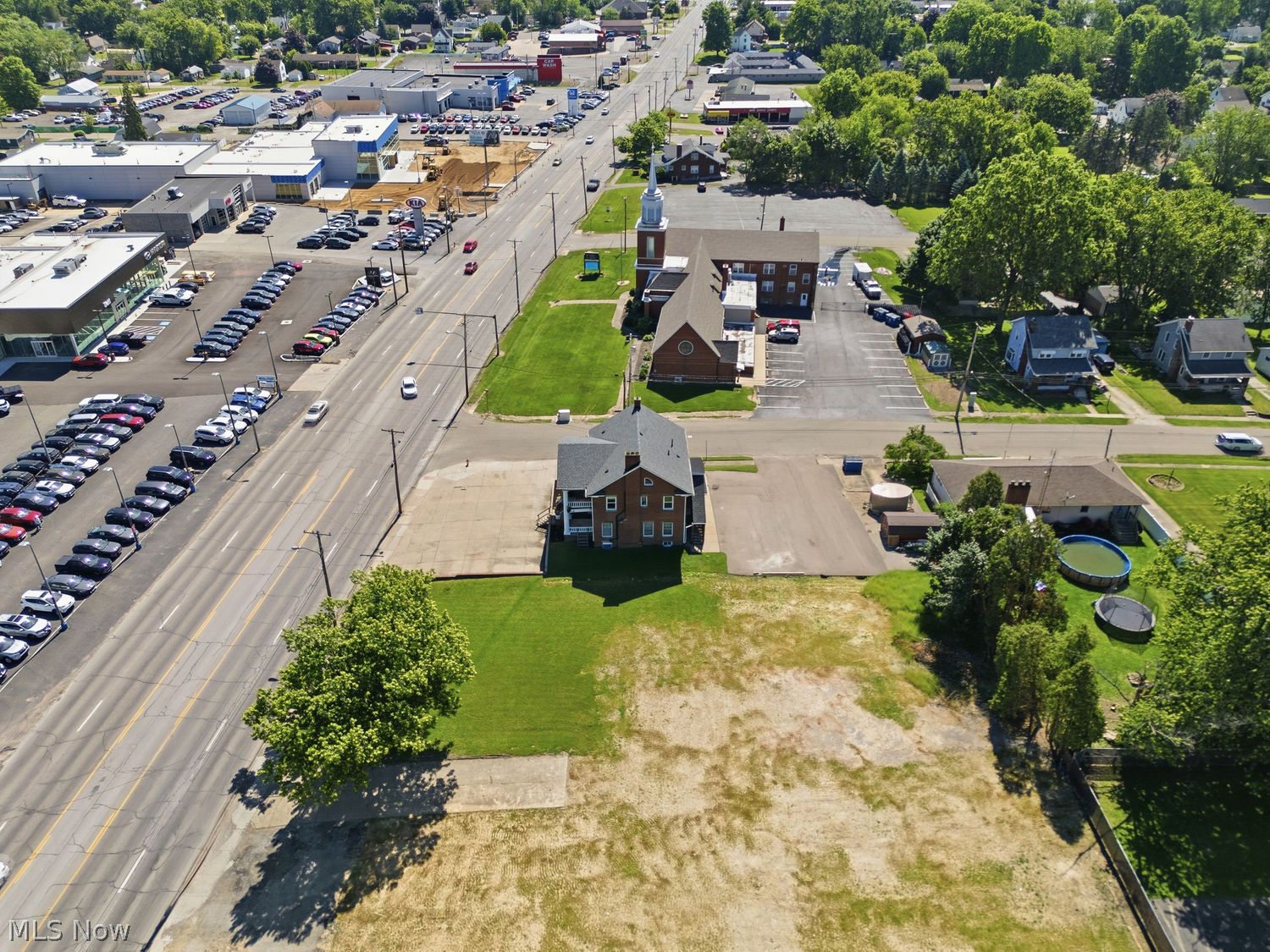 3727 Lincoln Way E Massillon OH 44646