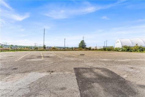 1080 E 260th Street Euclid OH 44132