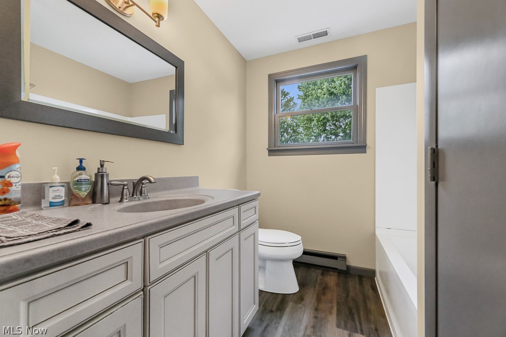 13390 Ravenna Avenue NE Hartville OH 44632