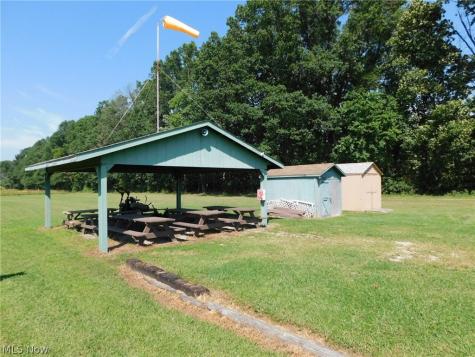 13822 Union Avenue NE Alliance OH 44601