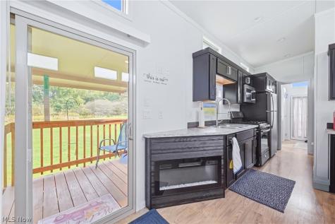 16428 W Akron Canfield Road Youngstown OH 44401