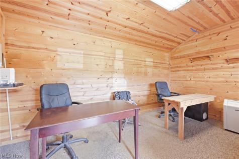 16428 W Akron Canfield Road Youngstown OH 44401