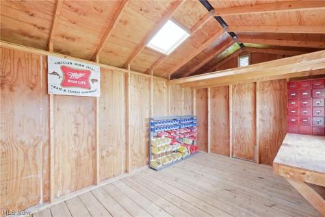 16428 W Akron Canfield Road Youngstown OH 44401