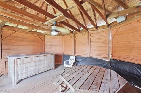 16428 W Akron Canfield Road Youngstown OH 44401