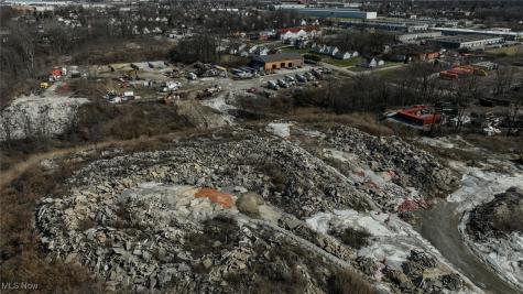 4860 Orchard Road Garfield Heights OH 44128