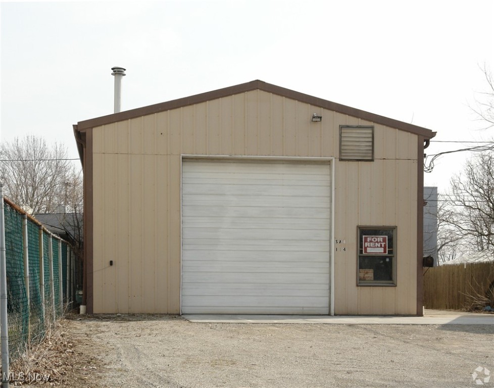 114 Kenwood Street Elyria OH 44035