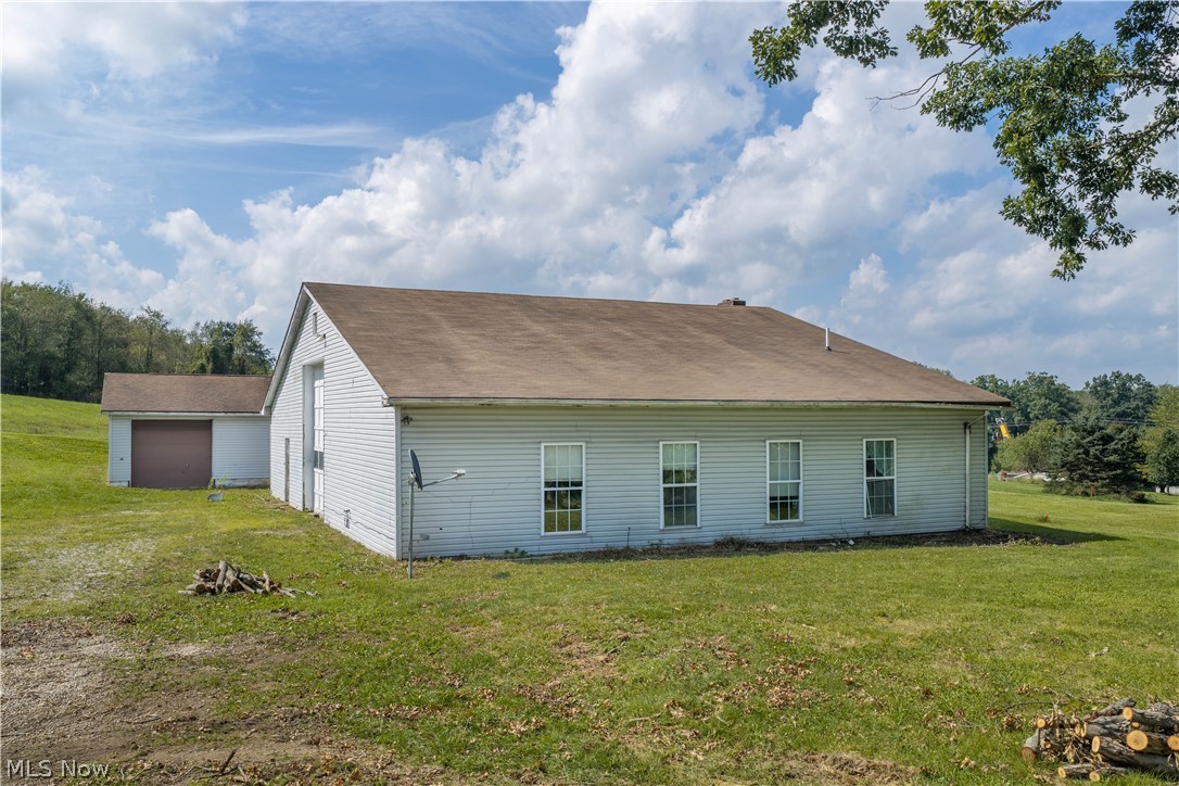 4111 Canton Road NW Carrollton OH 44615