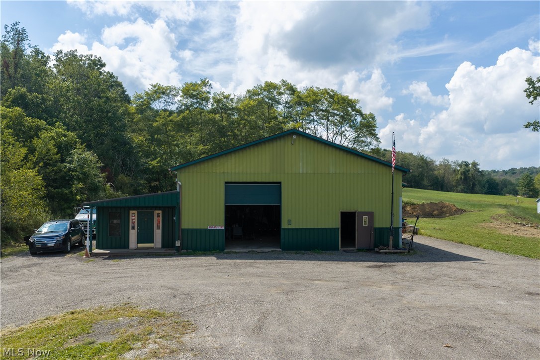 4111 Canton Road NW Carrollton OH 44615