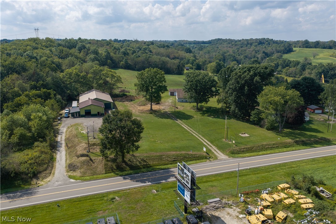 4111 Canton Road NW Carrollton OH 44615