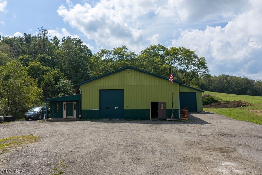 4111 Canton Road NW Carrollton OH 44615