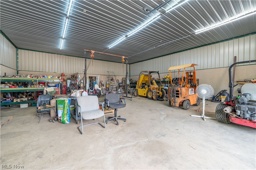 4111 Canton Road NW Carrollton OH 44615